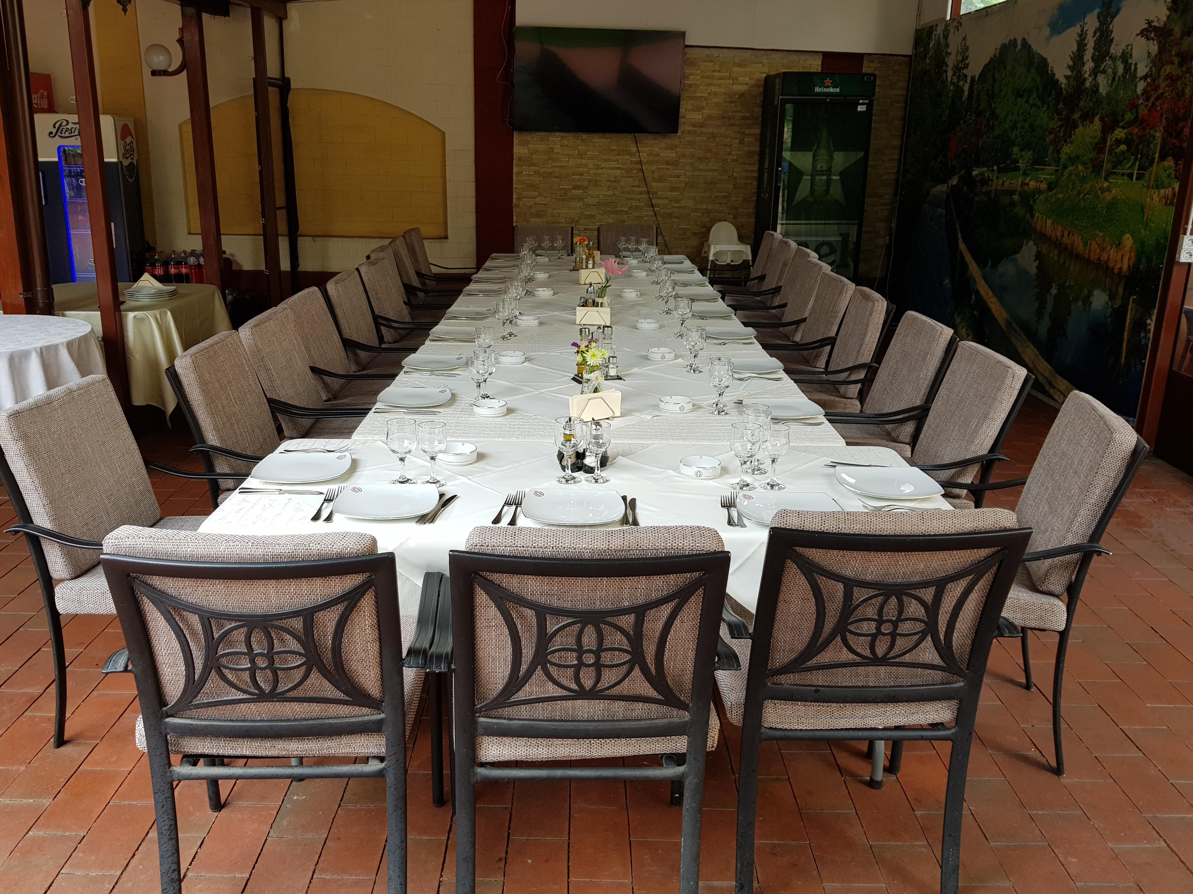 Hotel Golden House Craiova Bagian luar foto